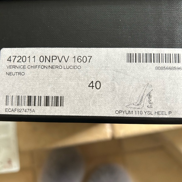 YSL high hill pumps ivory in original box and dust bags . 4 inch hills - Picture 9 of 9